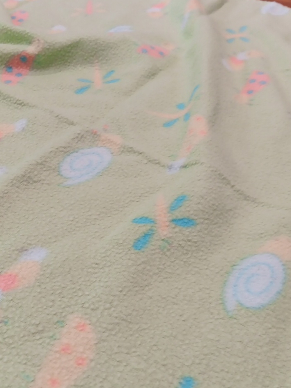 Kids Fleece Blanket - Light Green Snail & Butterfly Print